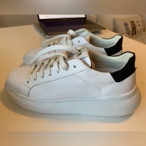 Hide & Jack White Sneakers with Black Accents